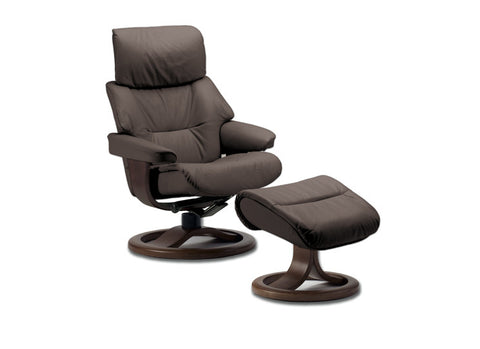 Grip Recliner and Ottoman